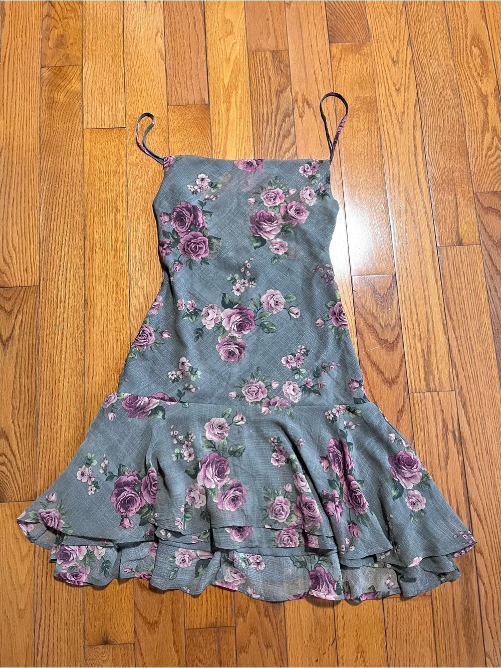 BRAND NEW Y2K Floral Ruffle Drop Waist Dress in Gray + Roses